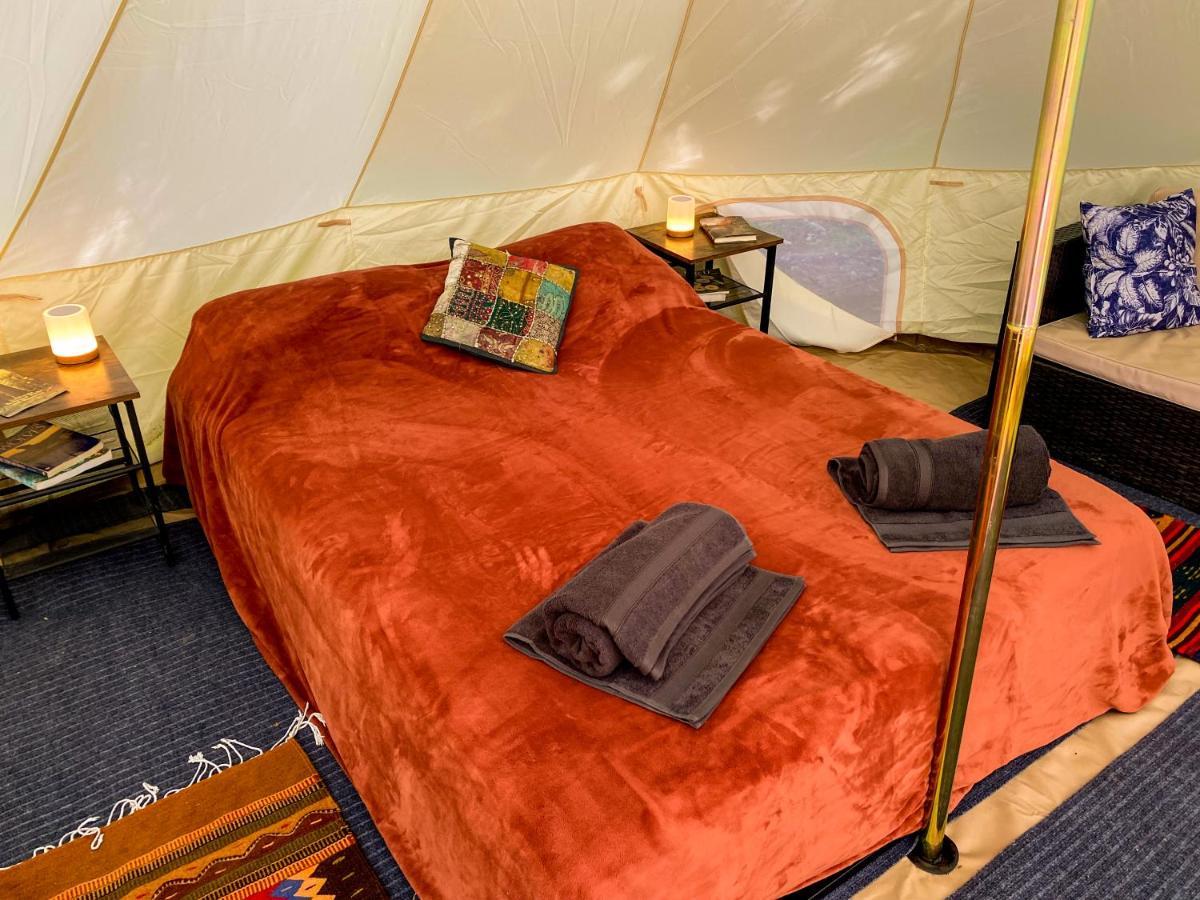 Glamping In The Redwoods With A Hot Tub! Hotel Garberville Bagian luar foto