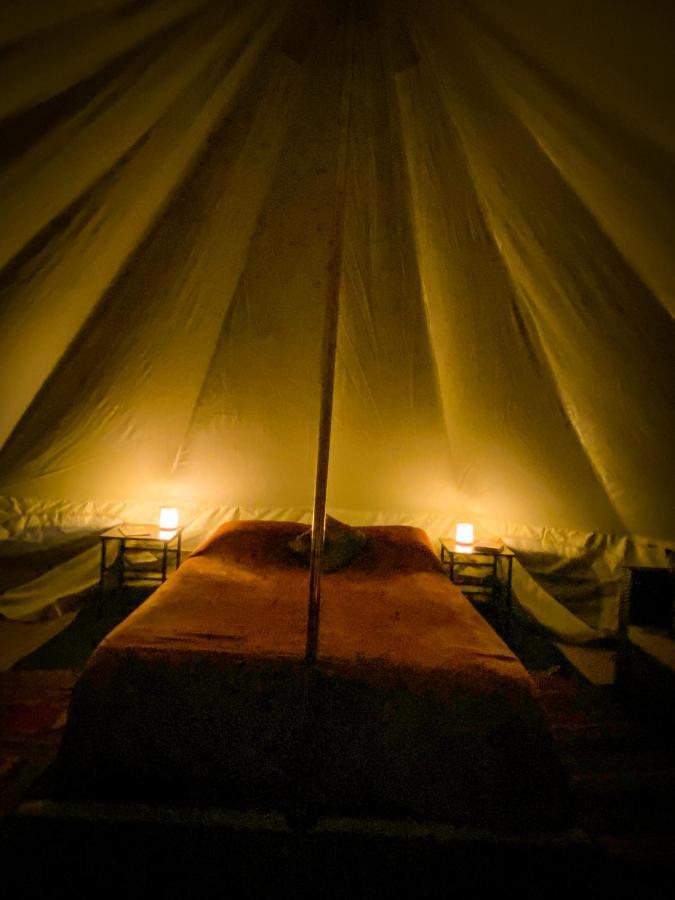 Glamping In The Redwoods With A Hot Tub! Hotel Garberville Bagian luar foto